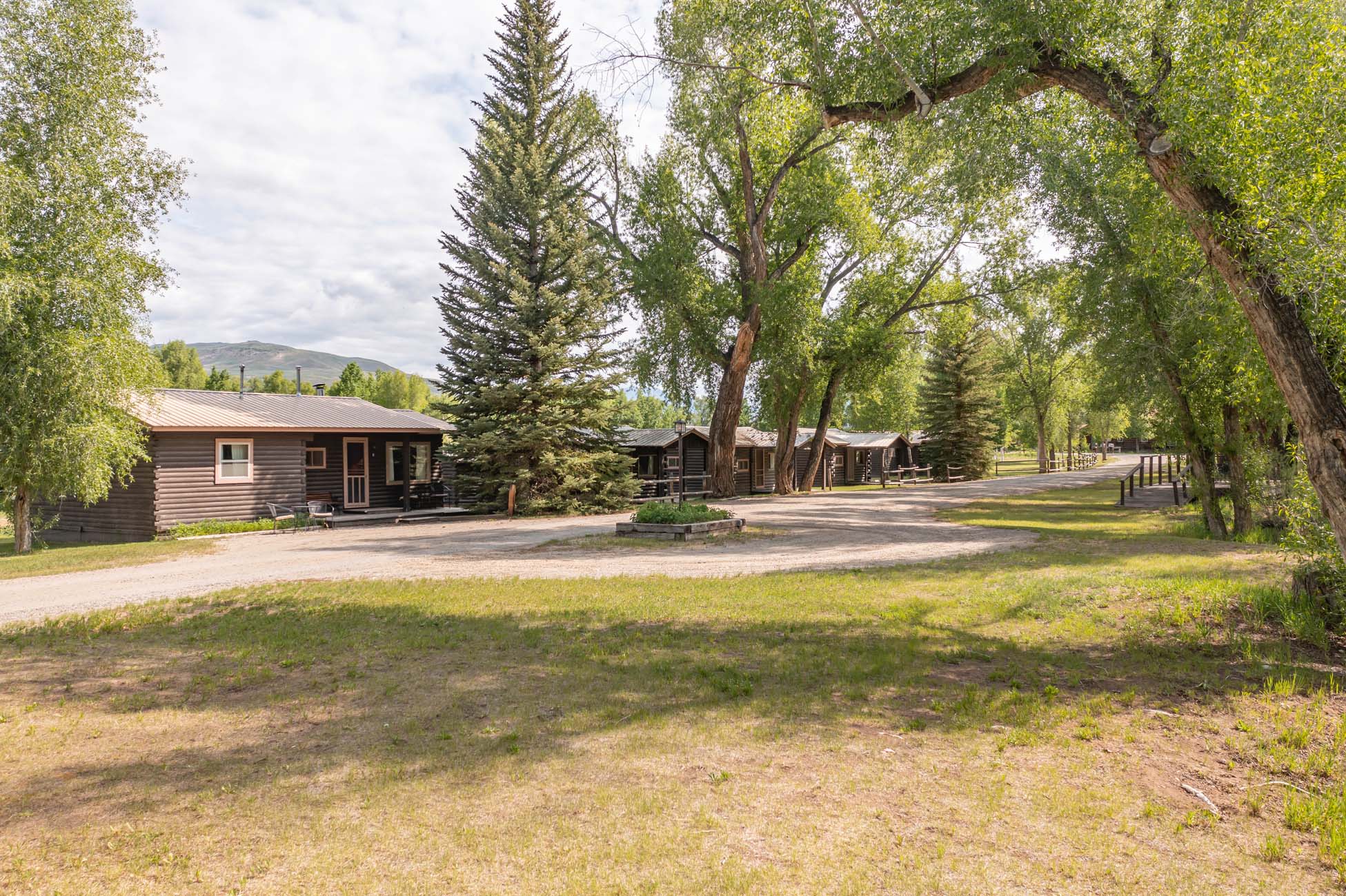 4349 County Road 10 Crested Butte, Colorado - Cabins