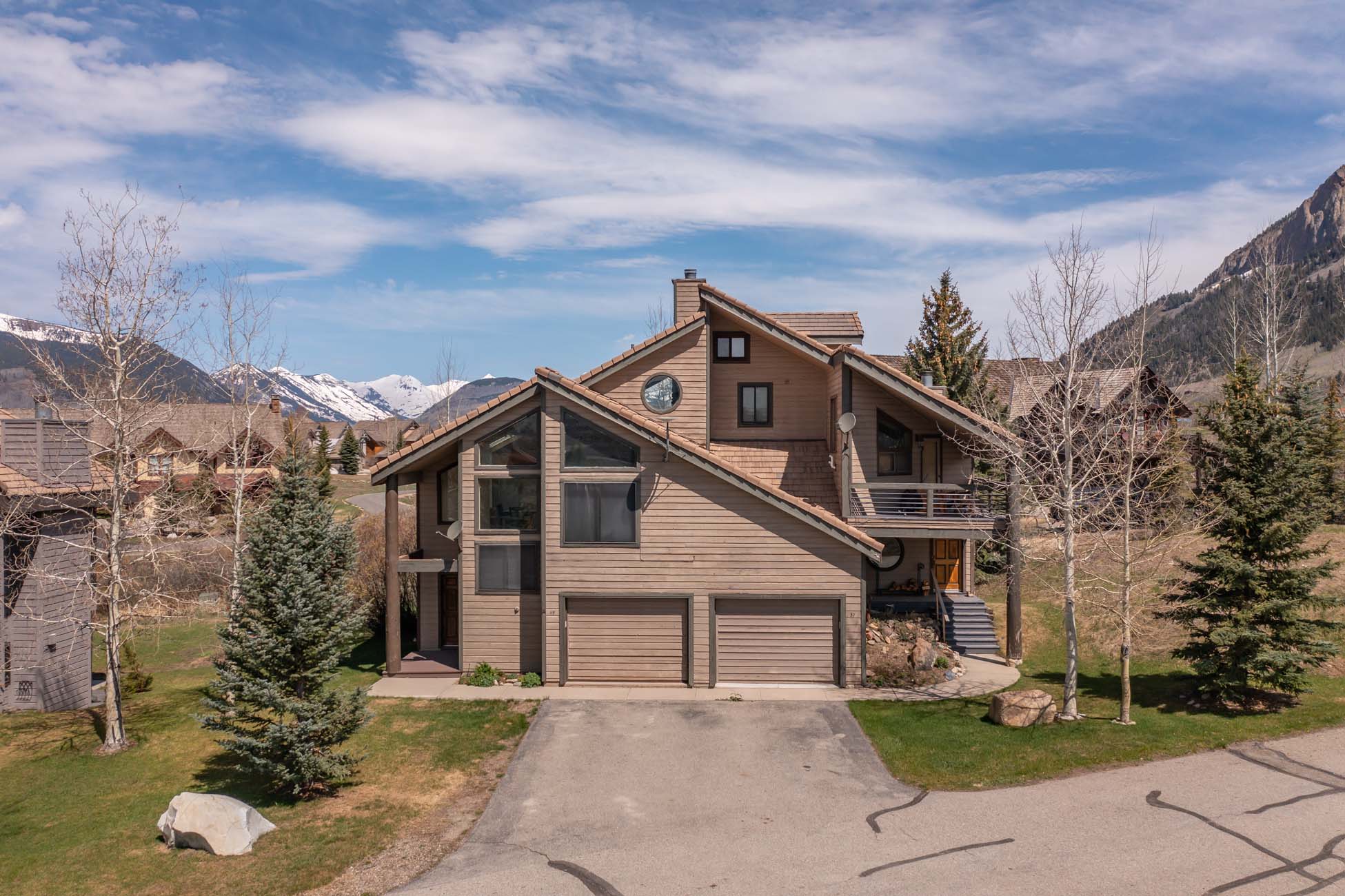 49 Powderview Drive, Crested Butte Colorado - front of house