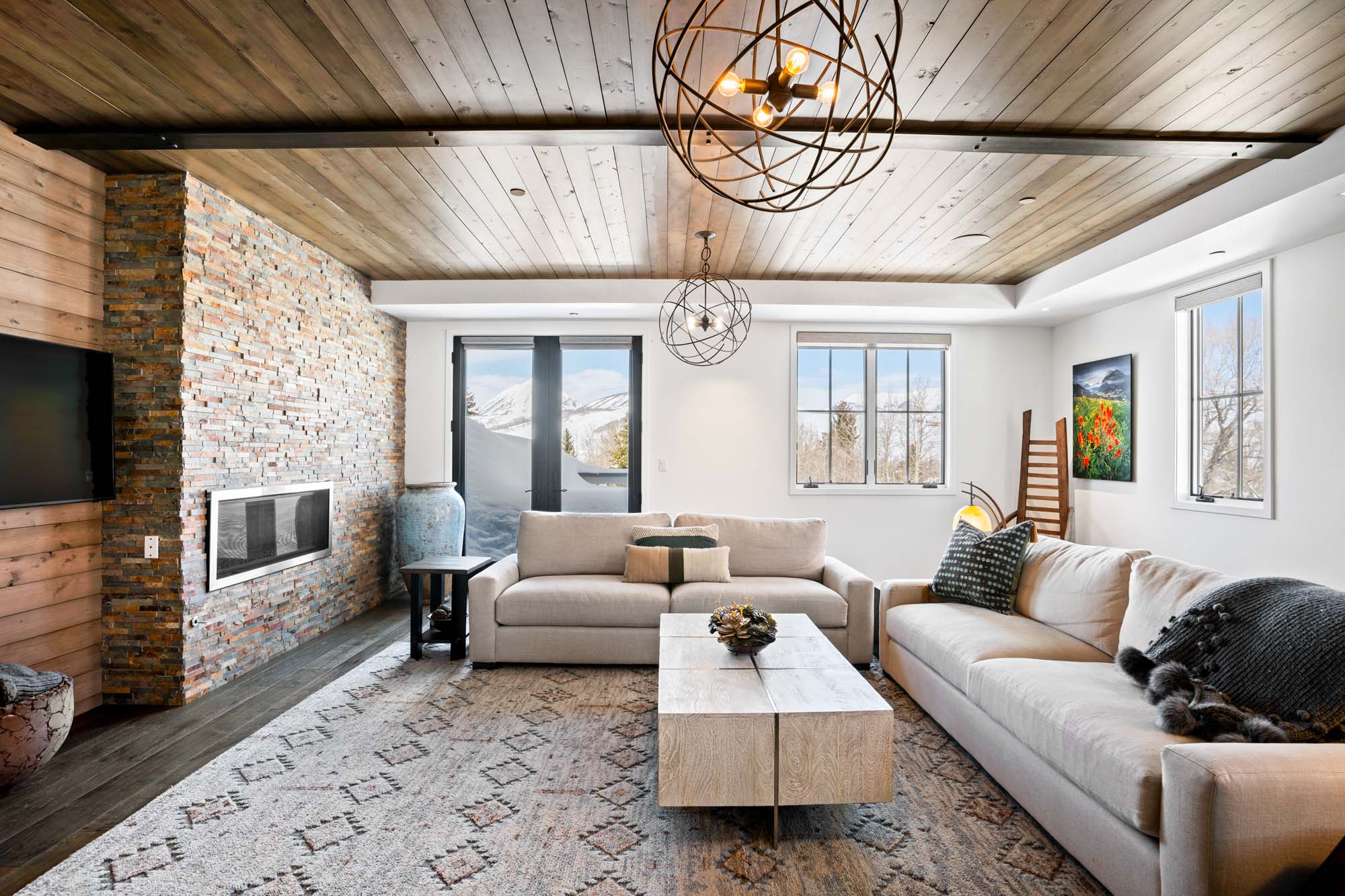 123 Elk Avenue, Crested Butte Colorado - Living room