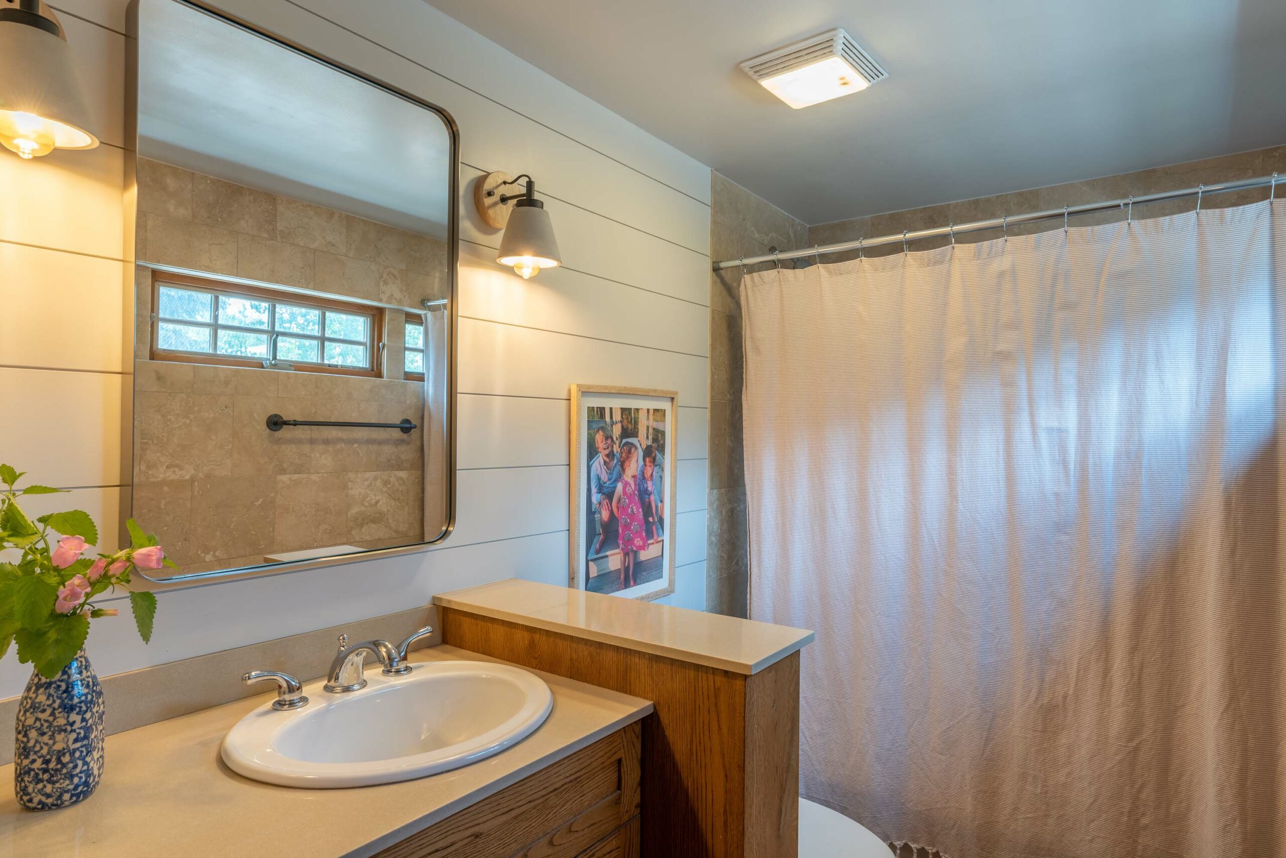 426 _ 426 1_2 Elk Avenue Crested Butte, Colorado - accessory dwelling bathroom