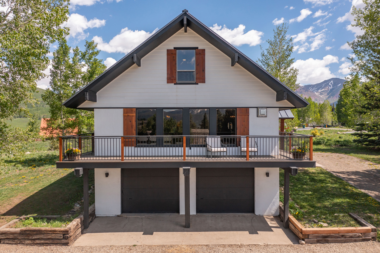 29 Belleview Drive Mt. Crested Butte, Colorado - front of property