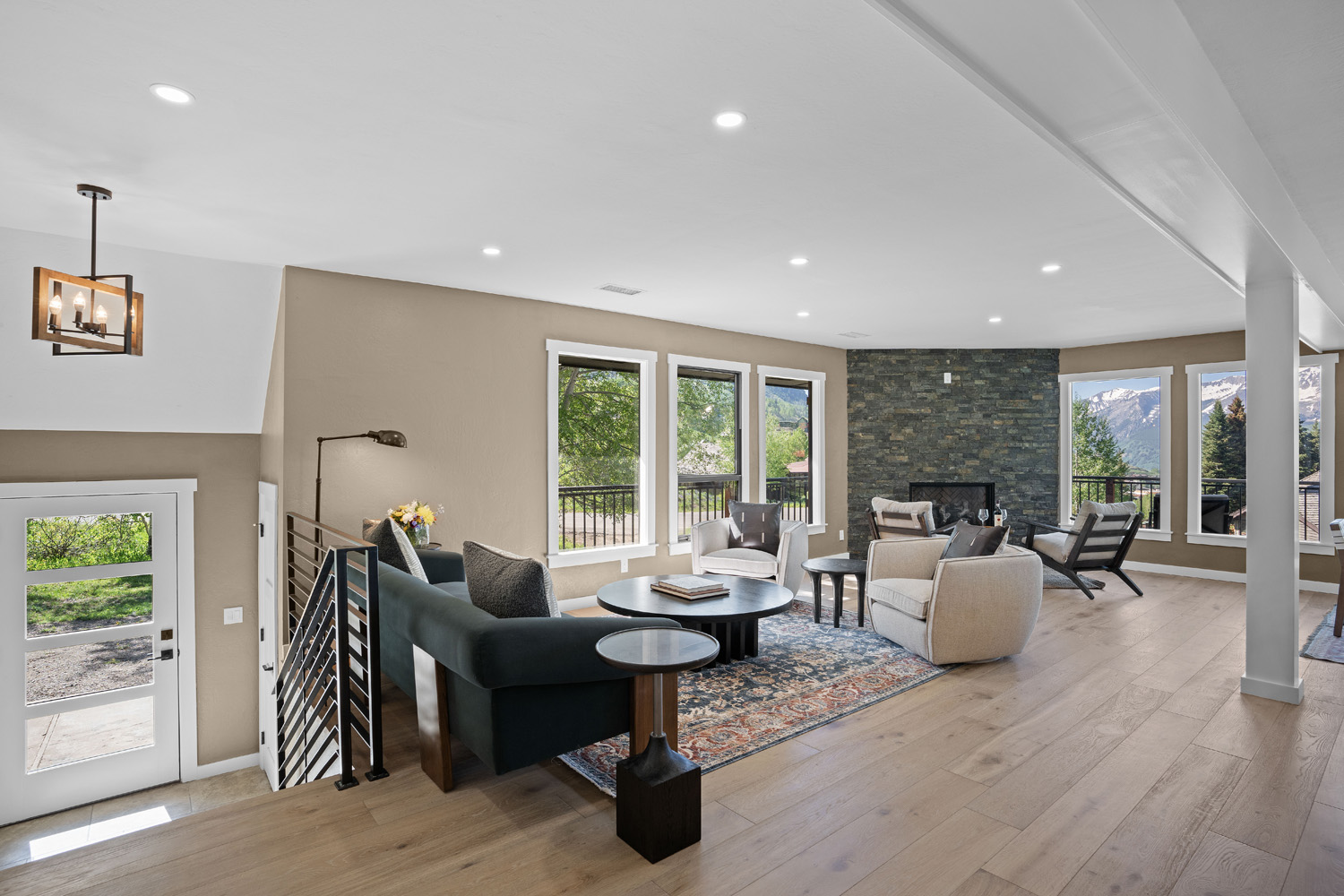 29 Belleview Drive Mt. Crested Butte, Colorado - living room