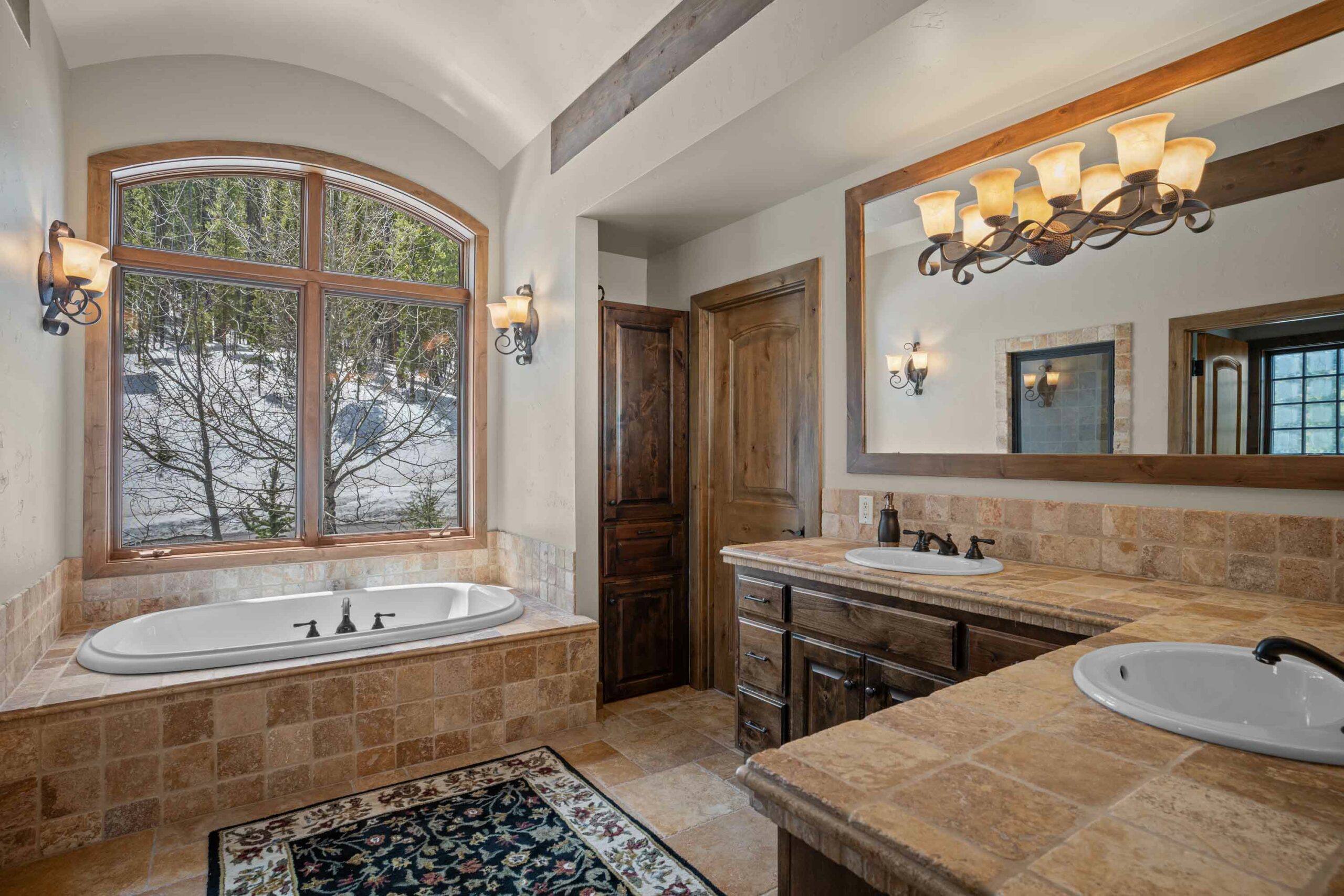 4121 Wildcat Trail Crested Butte, Colorado - primary bathroom