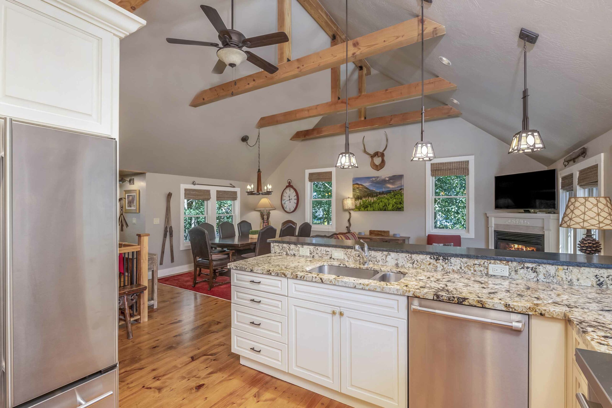 620 Maroon Avenue, Crested Butte, CO - Kitchen