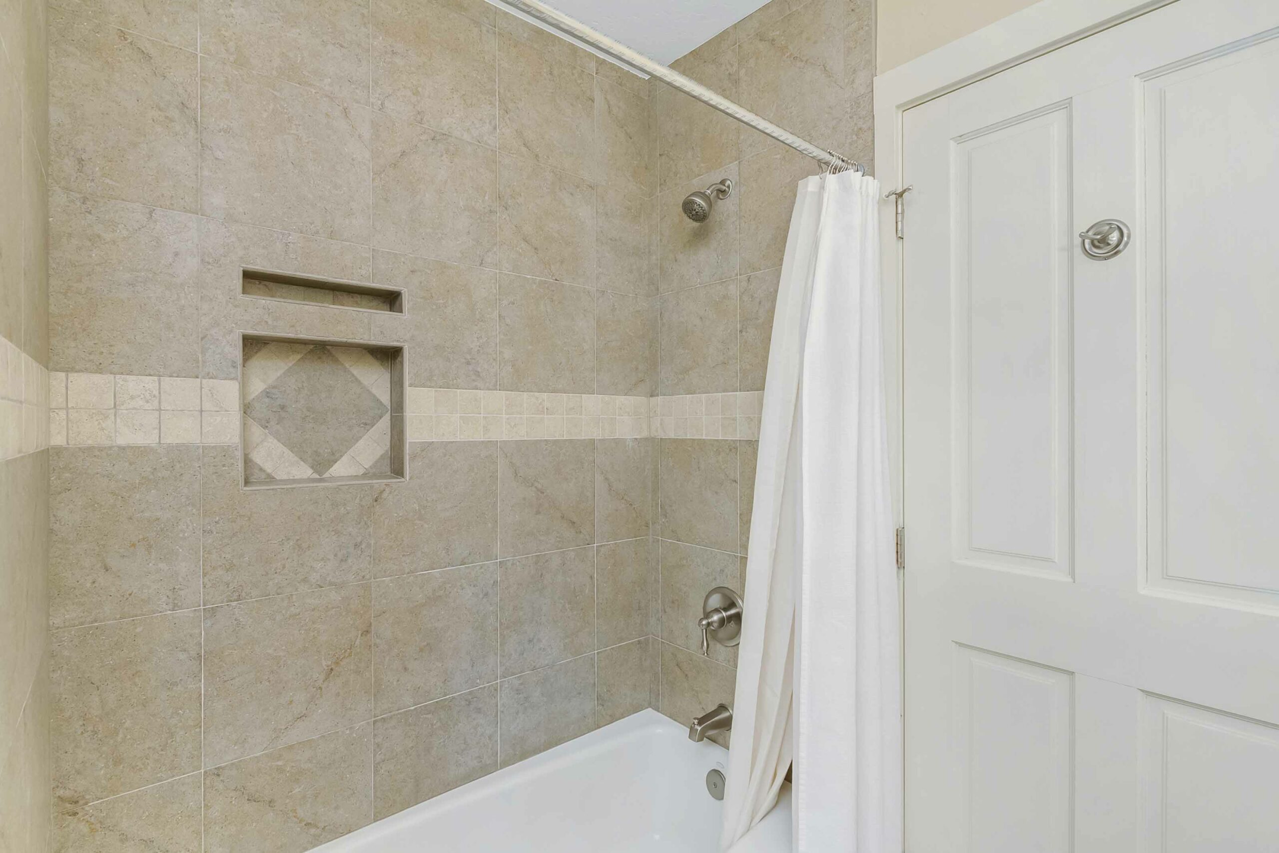 620 Maroon Avenue, Crested Butte, CO - Bathroom