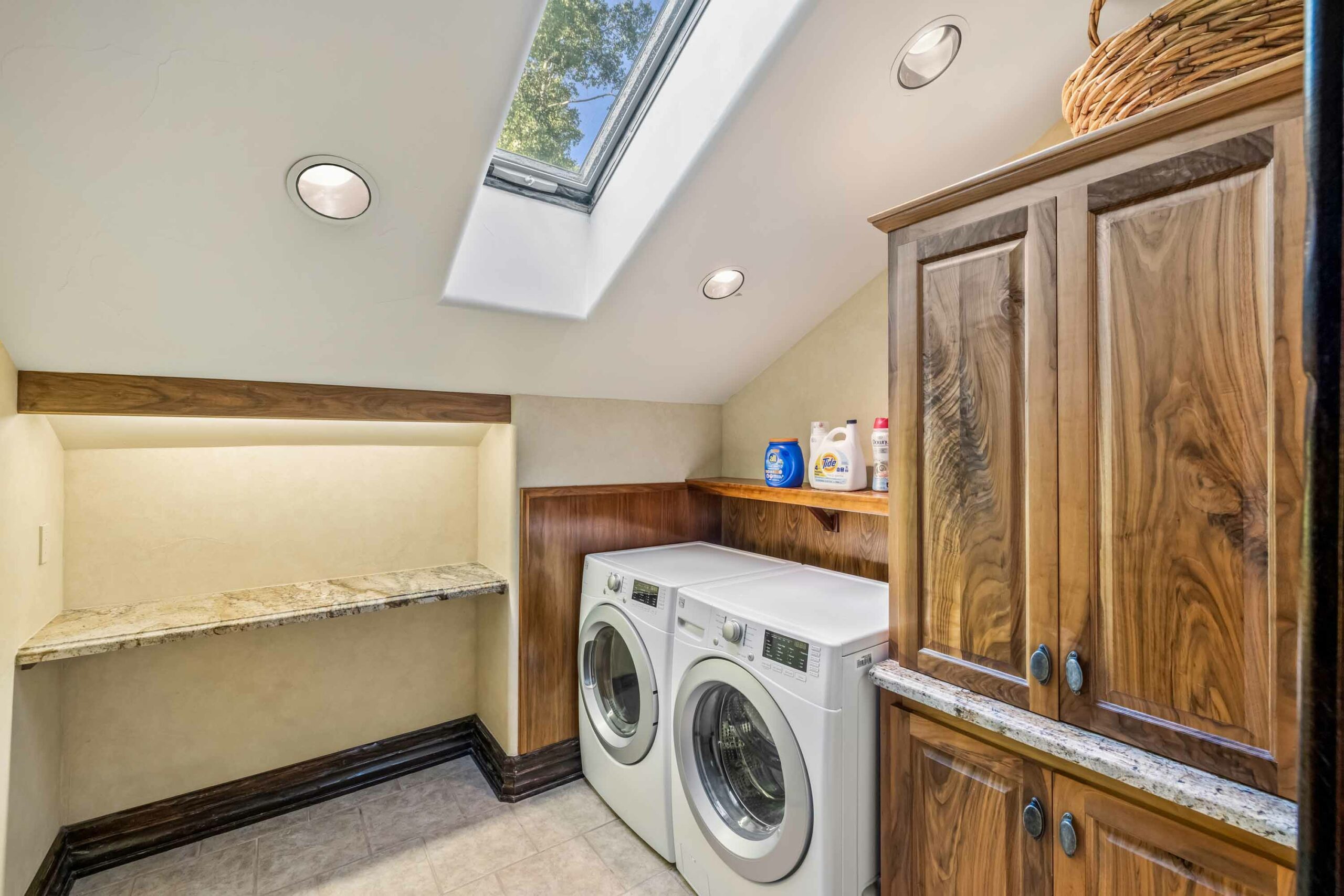 303 Forest Lane Crested Butte, CO - Laundry Room