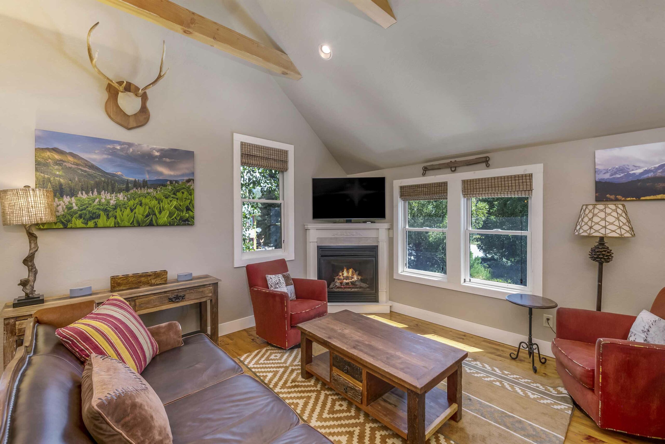 620 Maroon Avenue, Crested Butte, CO - Living Room