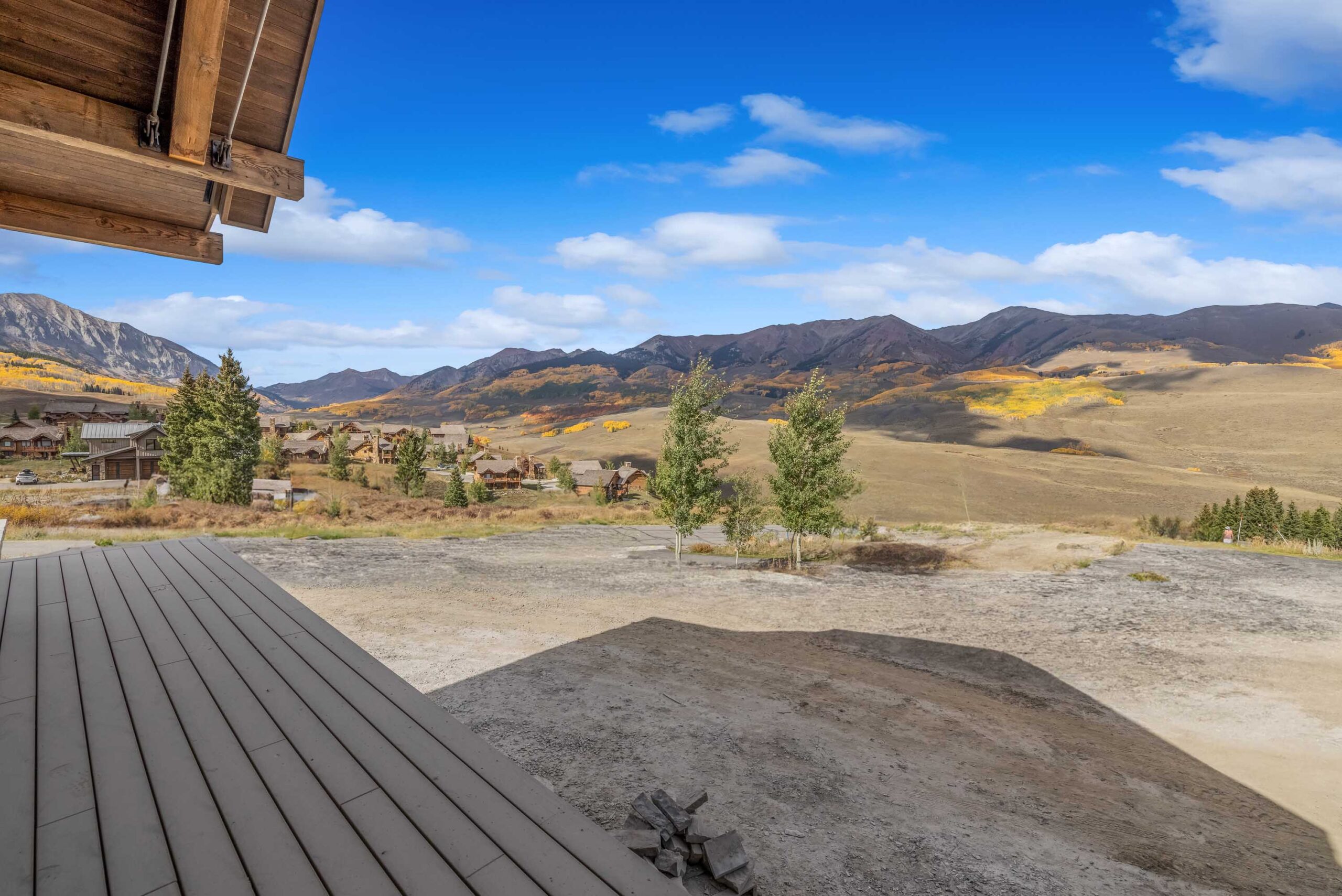 18 Walking Deer Mt. Crested Butte, Colorado - Side Porch View