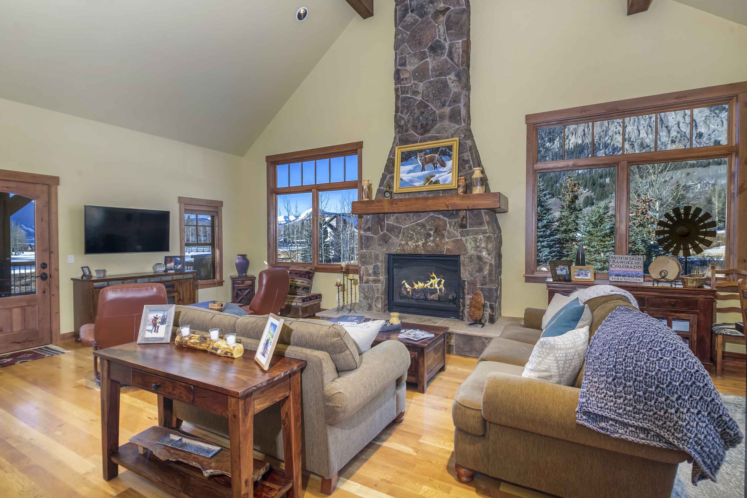 81 Par Lane Crested Butte, CO - Living Room