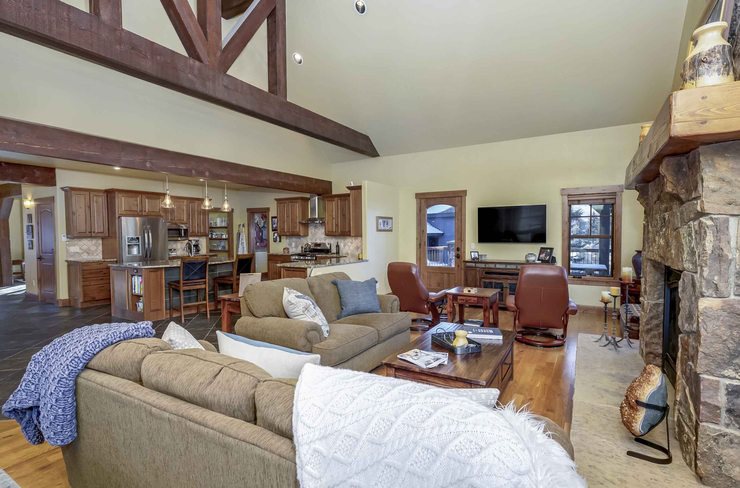 81 Par Lane Crested Butte, CO - Living Room