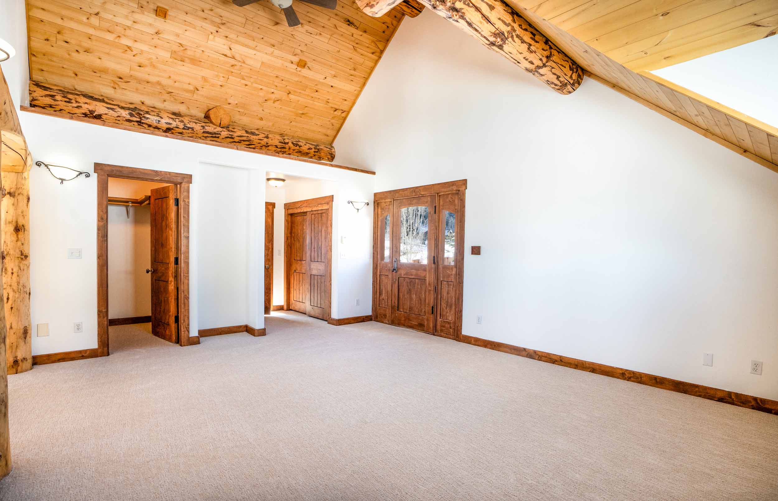 1010 Washington Gulch Road Crested Butte, CO - Entertainment Space