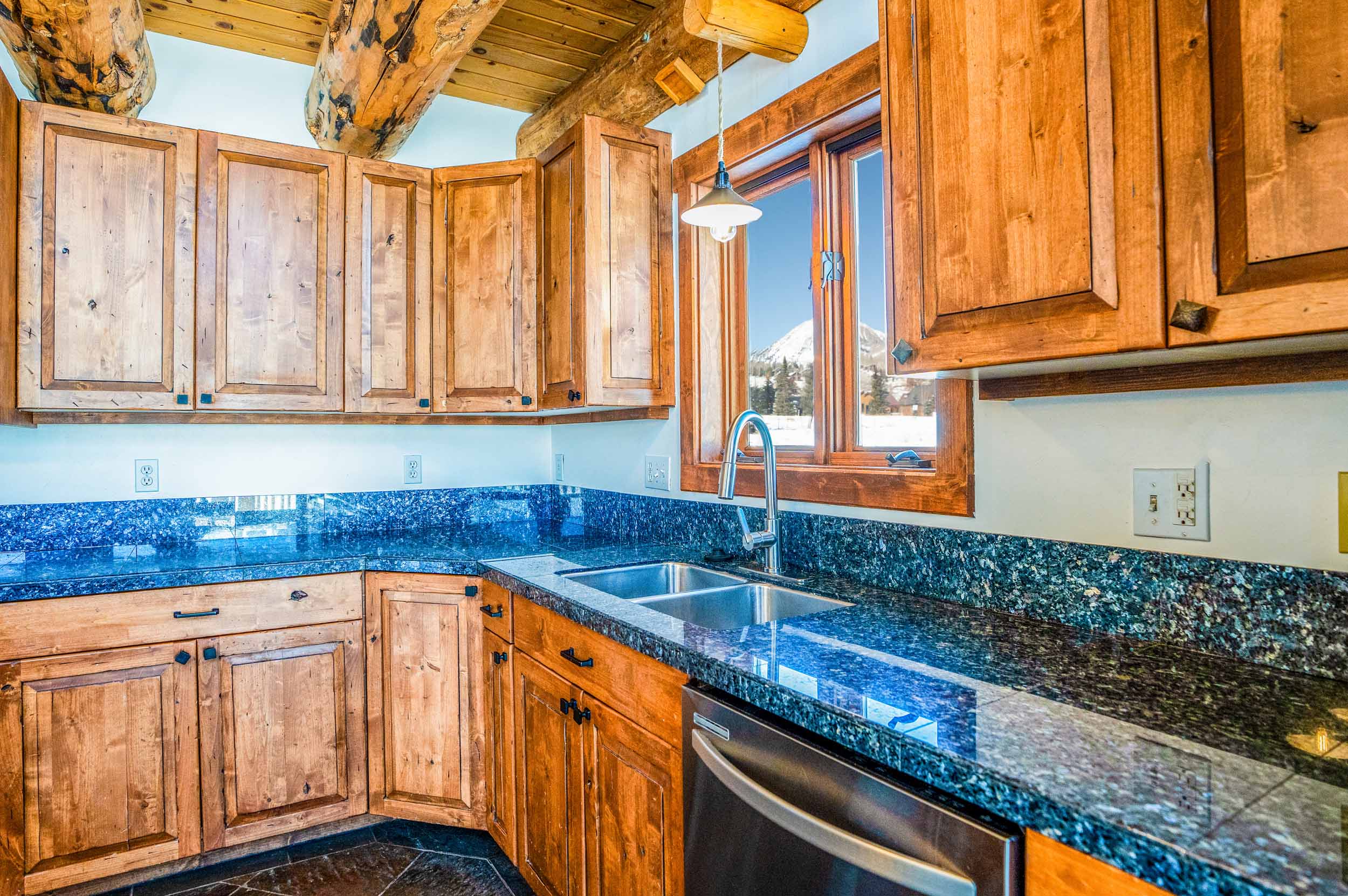 1010 Washington Gulch Road Crested Butte, CO - Kitchen