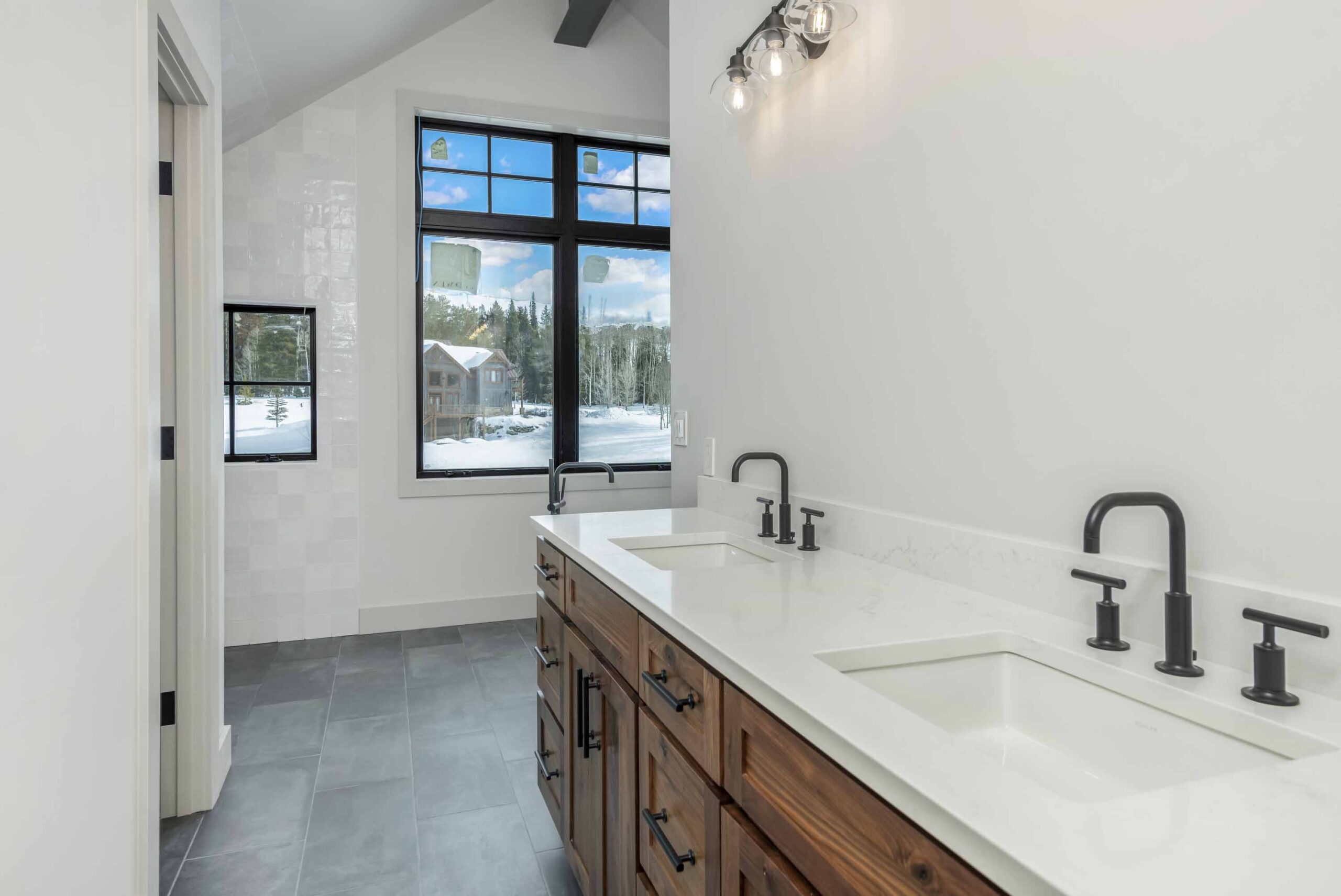 470 Meadow Drive, Crested Butte, CO - Bathroom