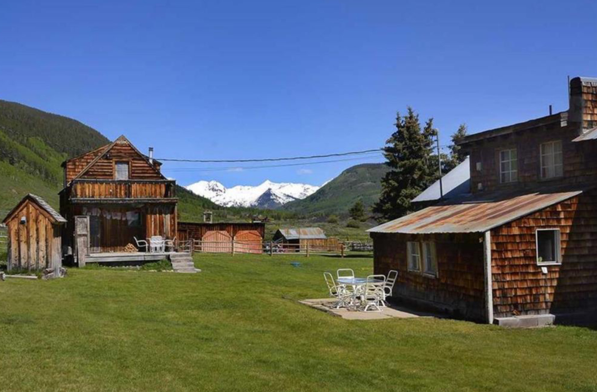 594 County Road 4, Crested Butte, CO - Backyard