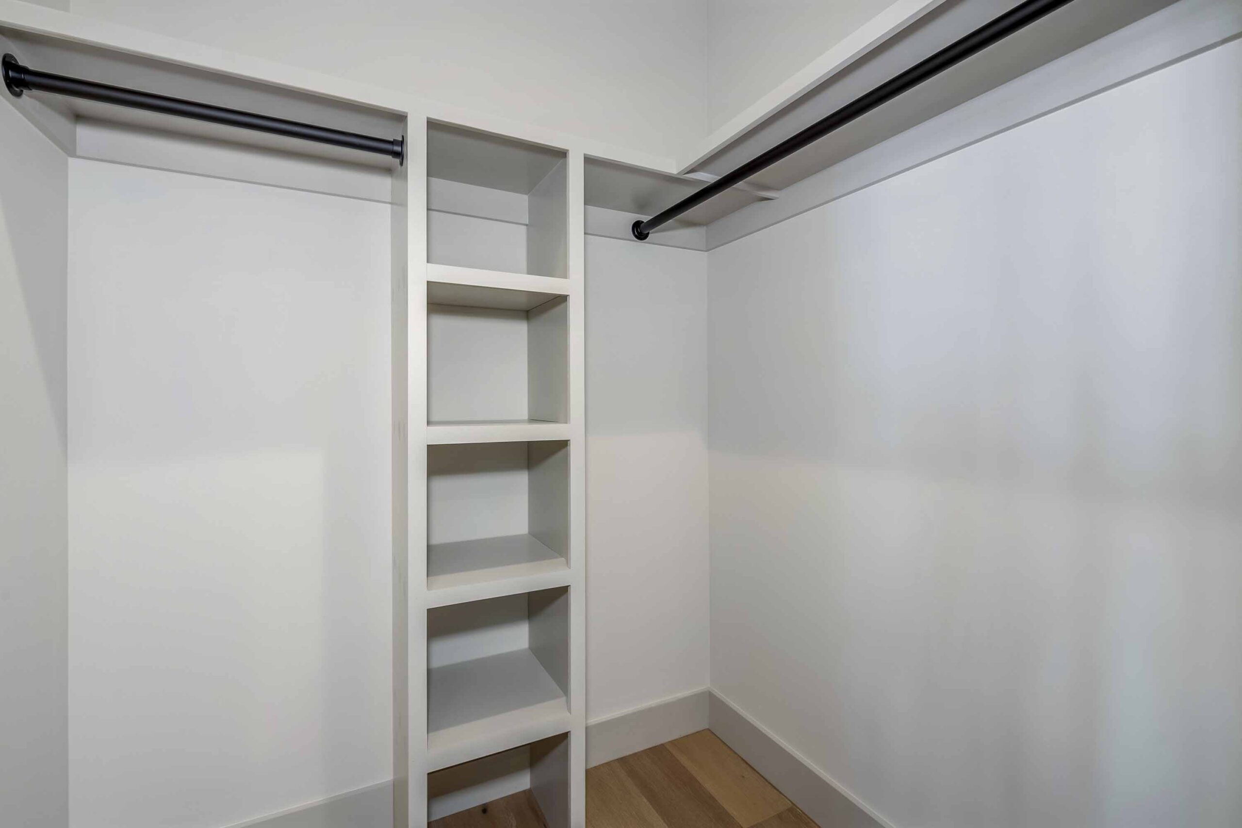 470 Meadow Drive, Crested Butte, CO - Closet