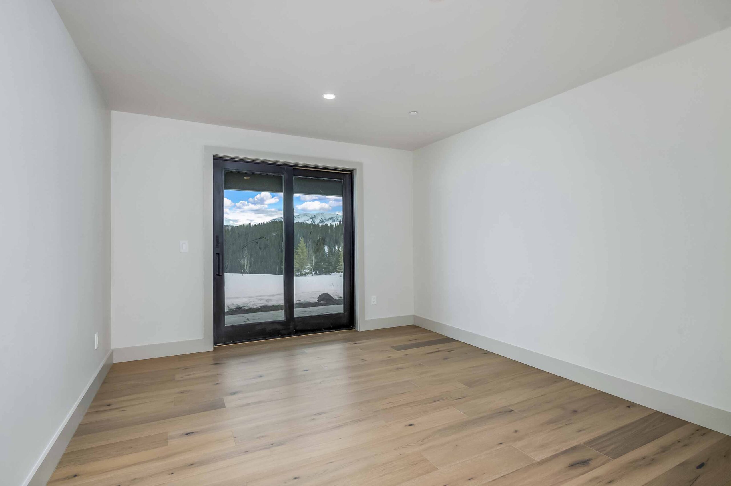 470 Meadow Drive, Crested Butte, CO - Bedroom