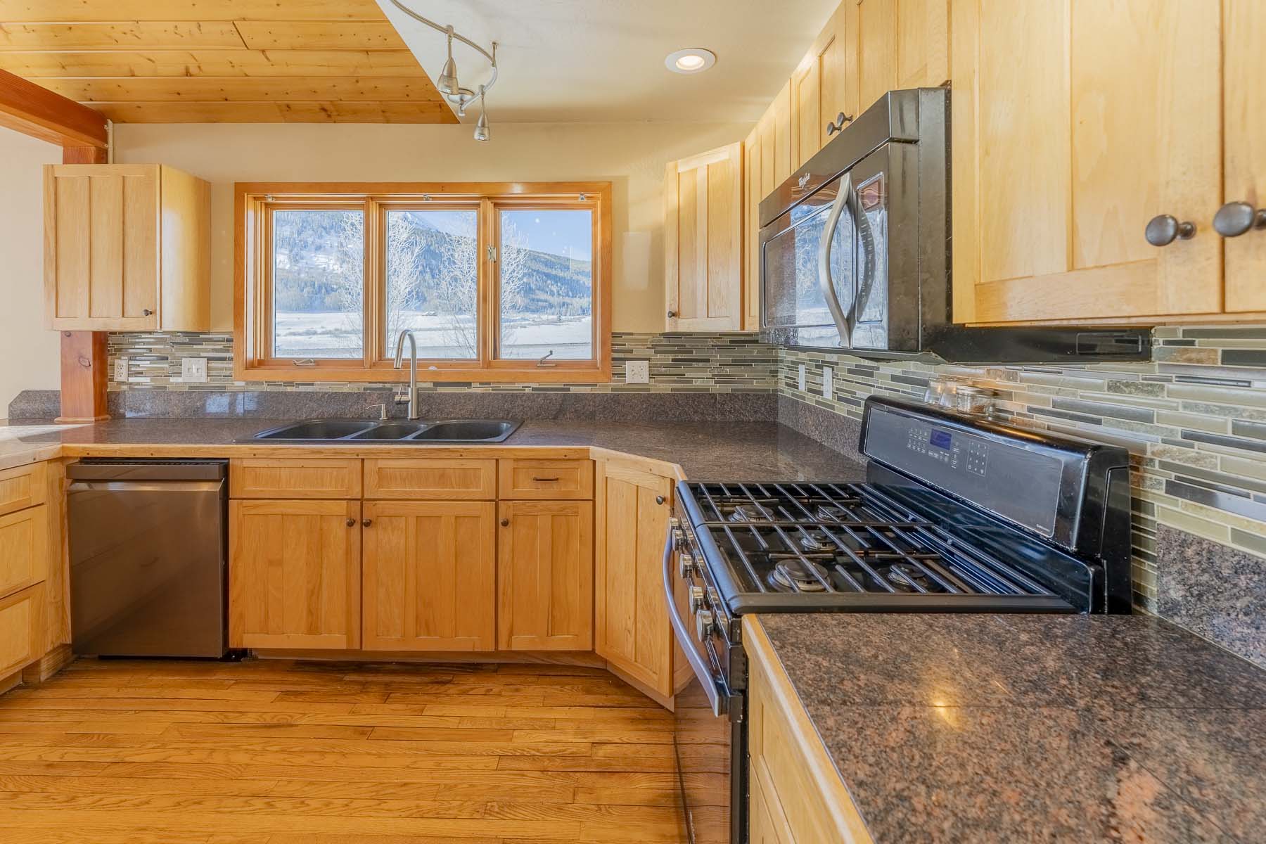 5 Slate View Lane, Crested Butte, CO 81224 - Kitchen