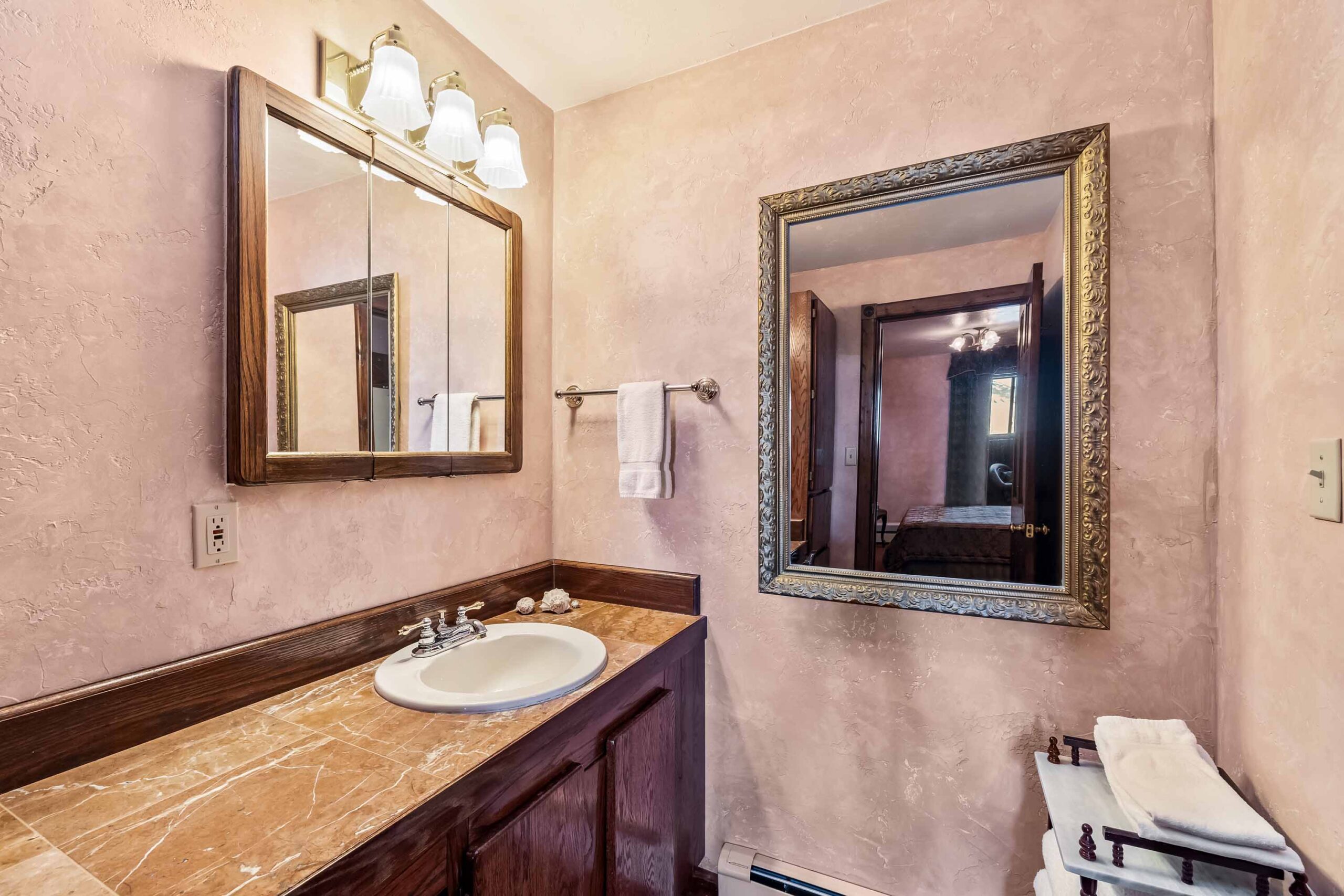 8 Gothic Avenue, Crested Butte, CO - Bathroom