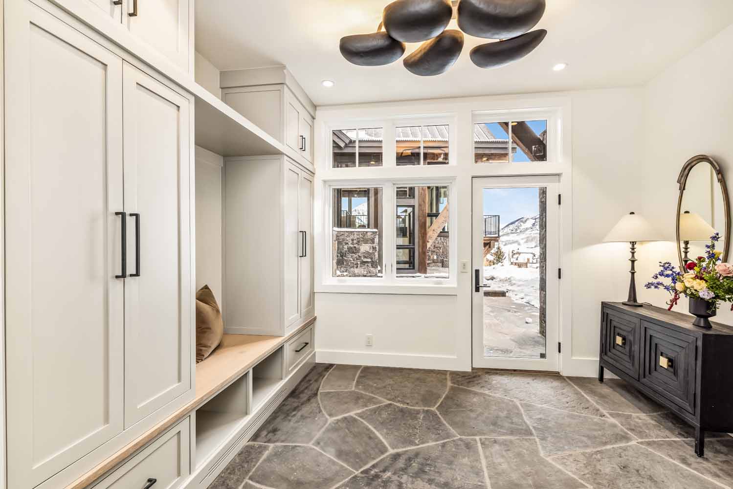 18 Walking Deer Lane, Crested Butte, CO - Mudroom Entry