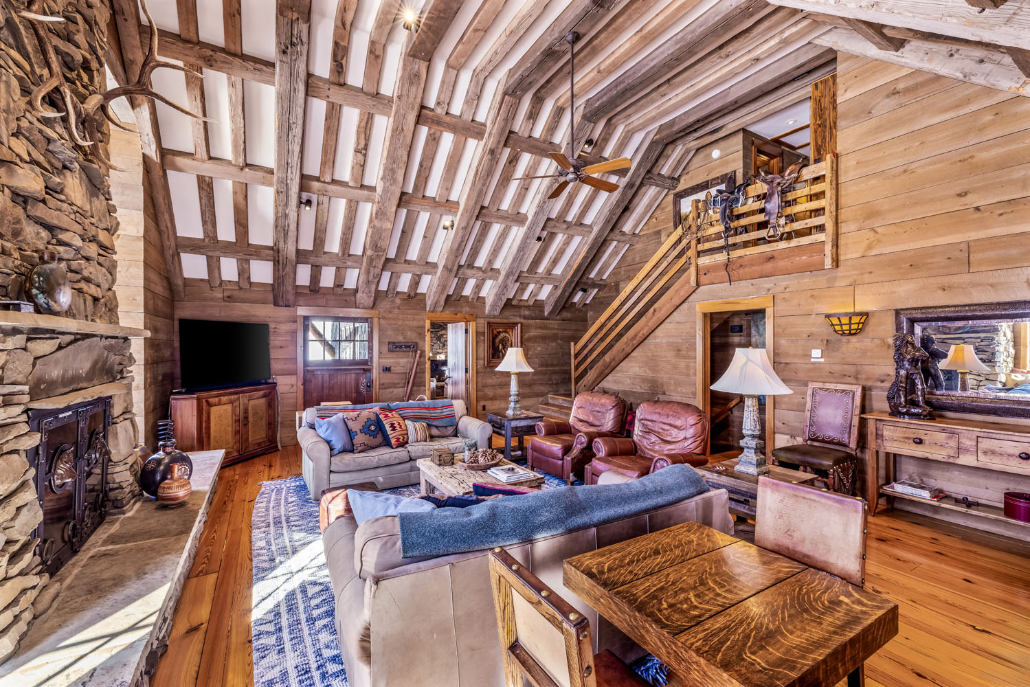 1294 County Road 734 Crested Butte, CO - Living Room