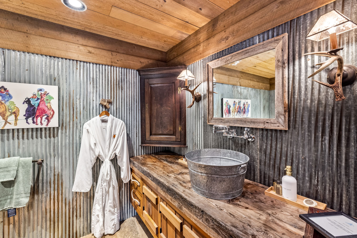 1294 County Road 734 Crested Butte, CO - Bathroom