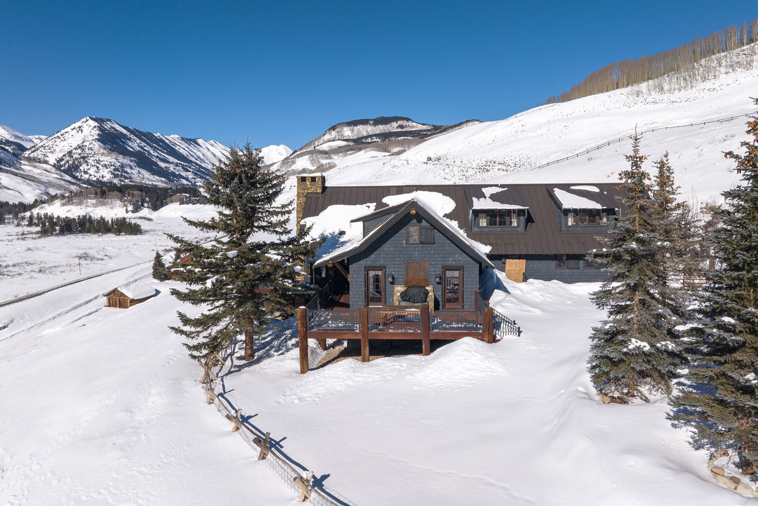 1294 County Road 734 Crested Butte, CO - Side of House